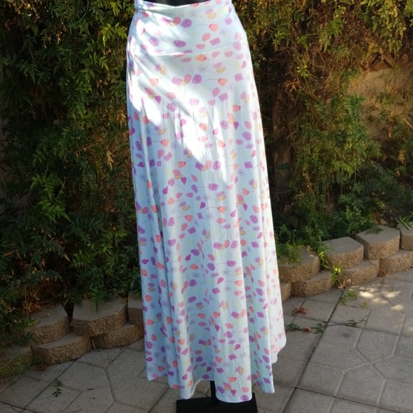 LuLaRoe Dresses & Skirts - Lularoe skirt